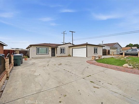 2nd image of 12620 Anthony Pl
