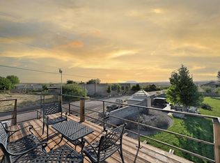 1110 N Ordenar St, Marfa, TX 79843