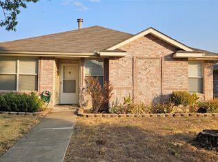 1422 Sandalwood Dr, Mesquite, TX 75181