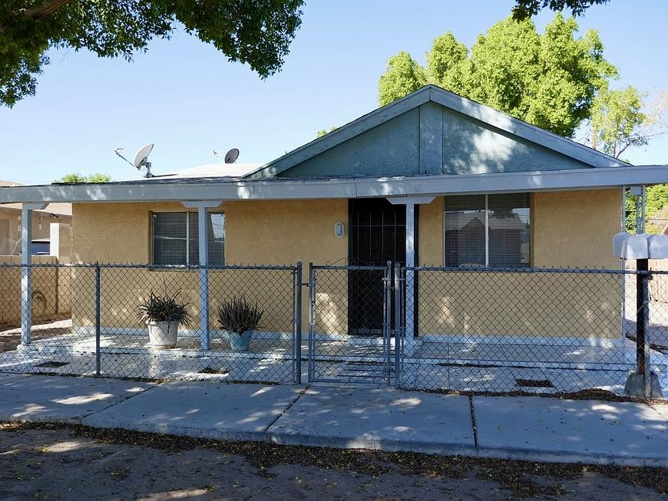 1st image of 460 S 10th Ave
