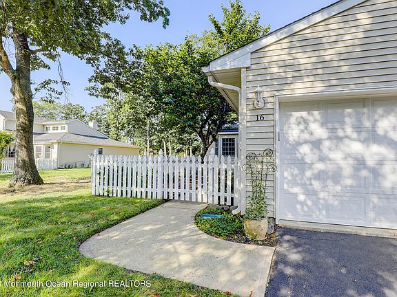 3rd image of 16 Cherrywood Circle #116