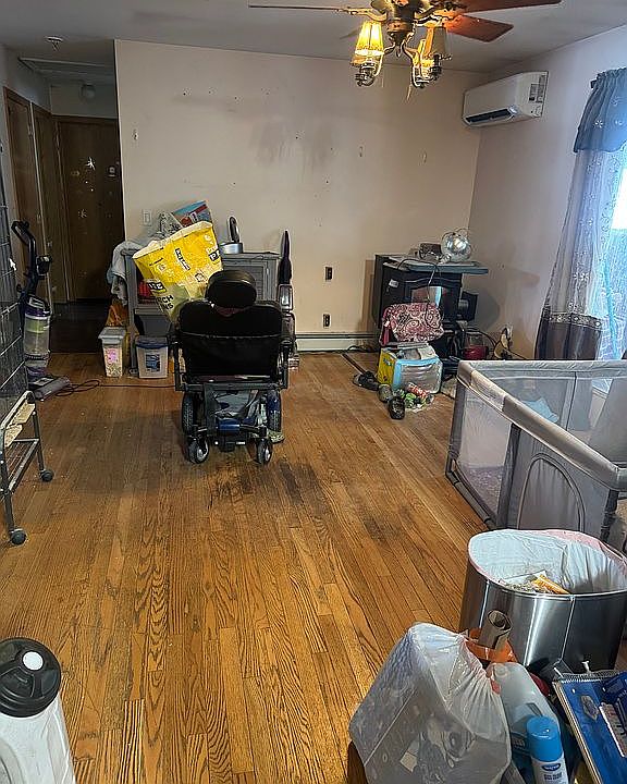 1st image of 38 Center Rd