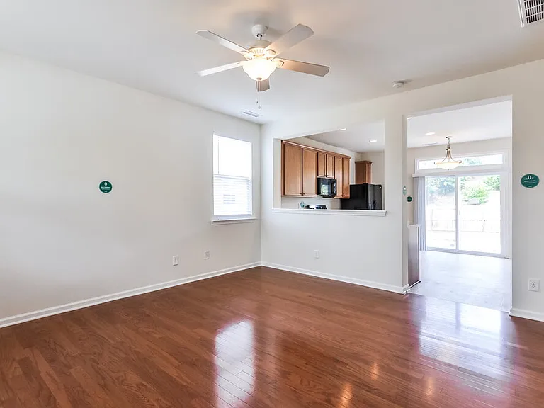 618 Averasboro Dr — Photo 4