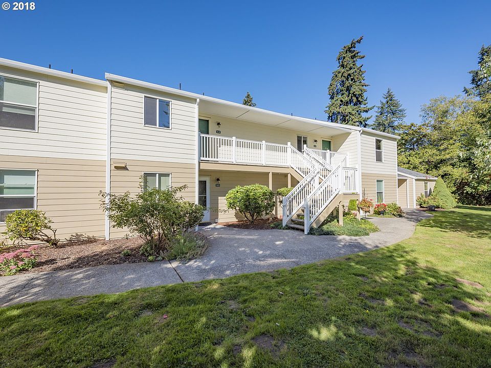 1st image of 13216 NE Salmon Creek Ave Unit S6
