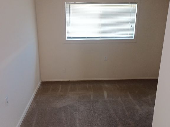 4th image of 2508 28th Ave #2508