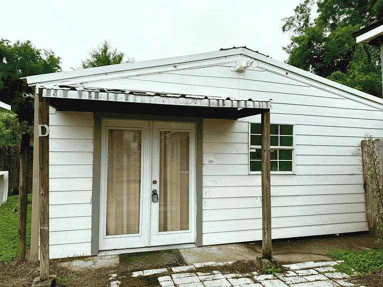 427 General Mouton Ave #D — Photo 8