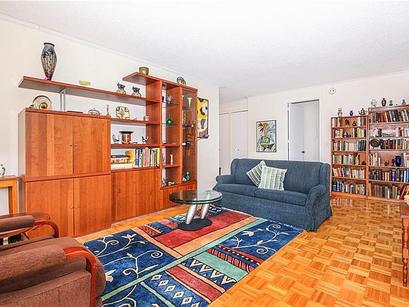 5th image of 35 N Chatsworth Ave