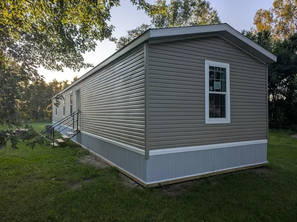 100 Rose Park, Melrose, MN 56352