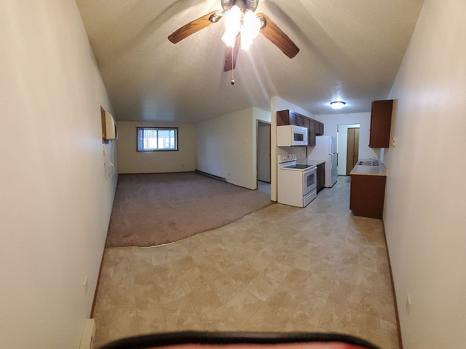 1st image of 2643 Arrowhead Rd S #105