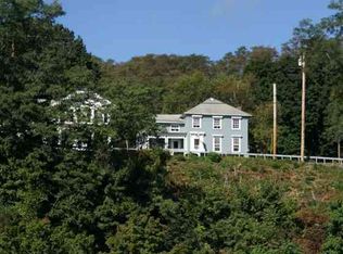 989 Route 144, New Baltimore, NY 12124