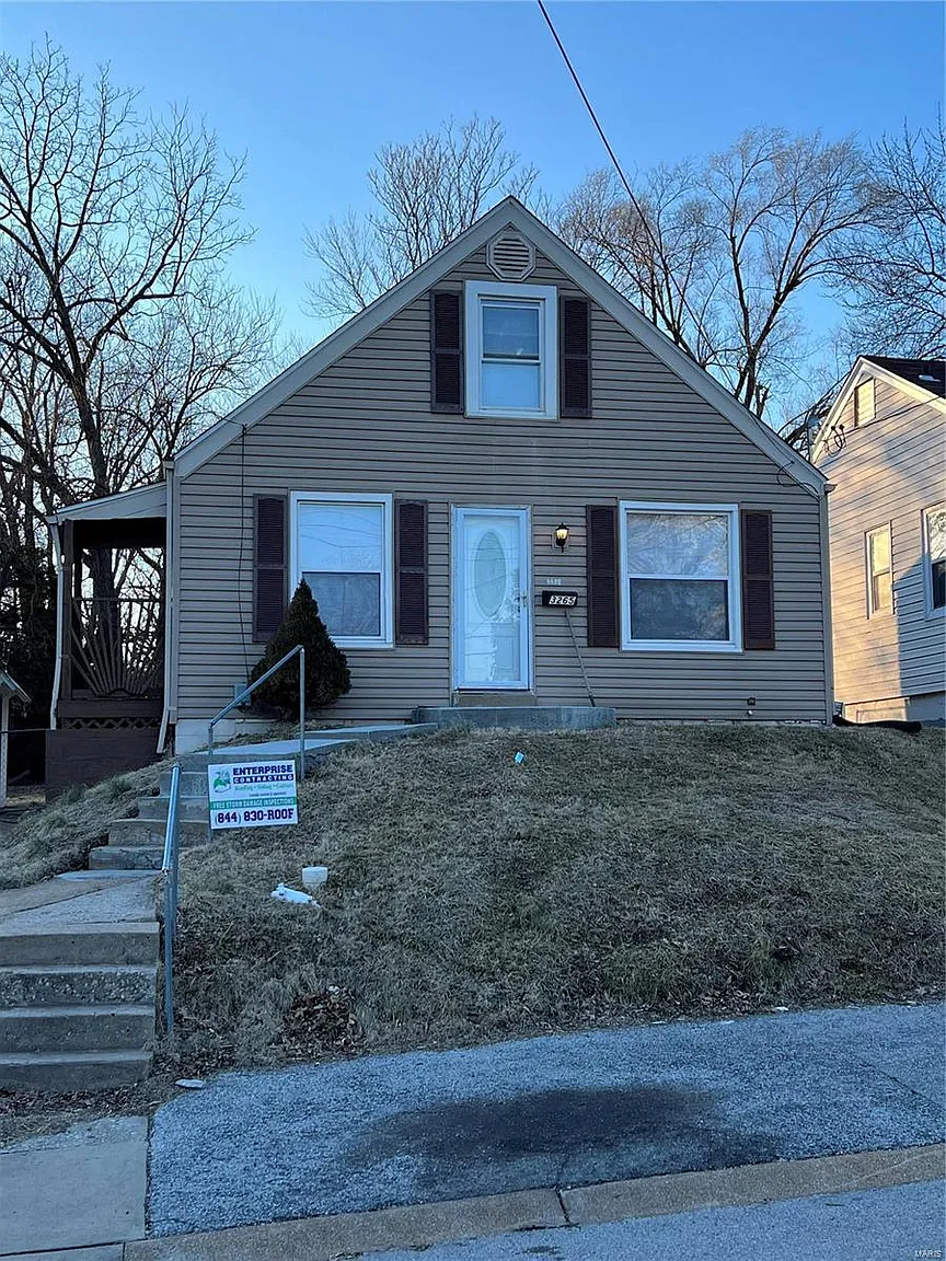 3265 Rex Ave photo 1