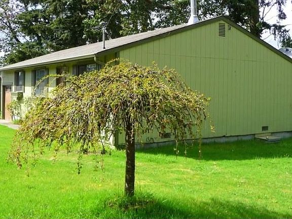 3rd image of 2345 SE Lund Ave