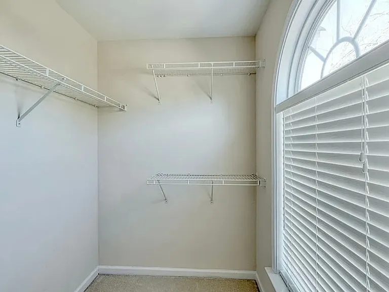202 Branchester Ct — Photo 22