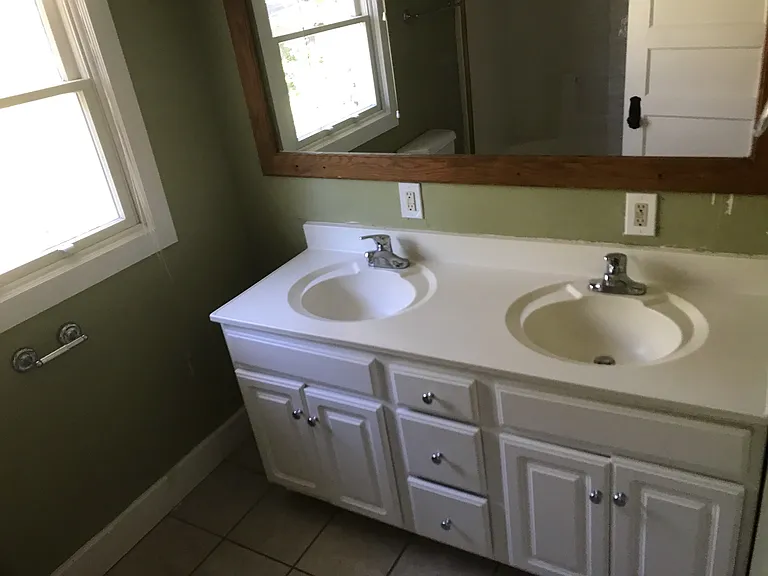 1247 Bemis St SE — Photo 12
