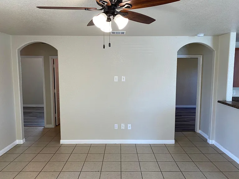 5750 Texas Cyn — Photo 8