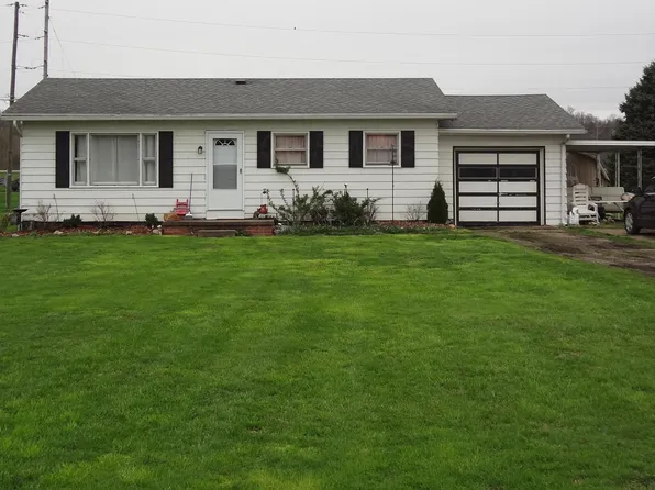 23147 County Road 621, Coshocton, OH 43812