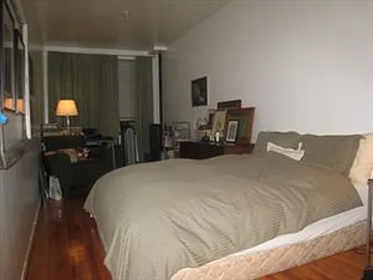 Rented by Douglas Elliman | media 8