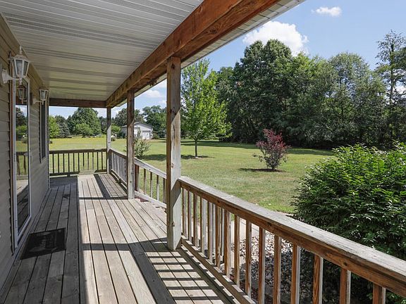 56400 Cowling Rd-103