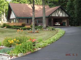 326 Sunshine Ln, Gaylord, MI 49735