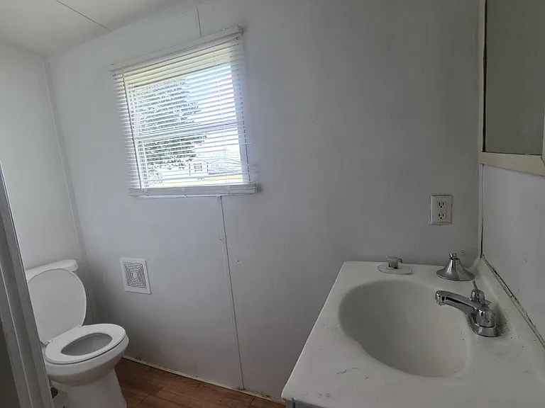 2253 Turnberry Rd — Photo 6