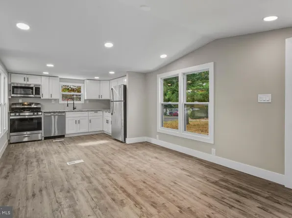 3698 Nashua St #A, Browns Mills, NJ 08015