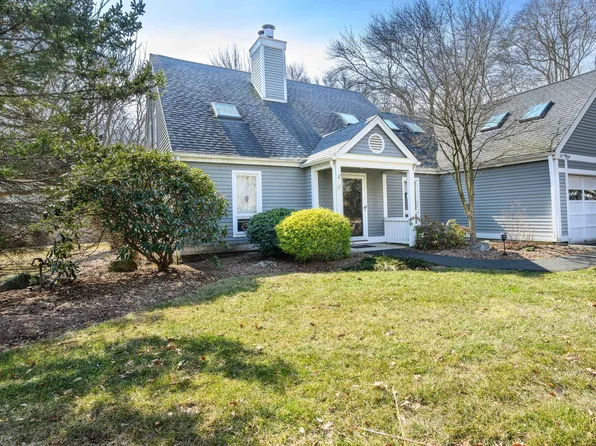 21 Centre Village Drive #21, Madison, CT 06443