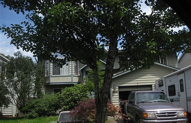 2nd image of 1212 Loves Hill Dr