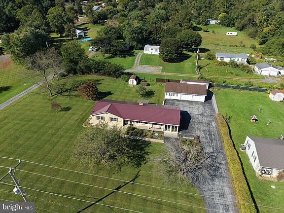 5th image of 469 Path Valley Rd
