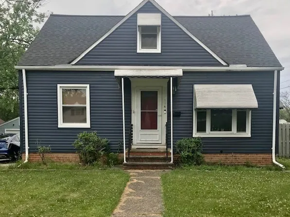 114 Avalon Dr, Bedford, OH 44146