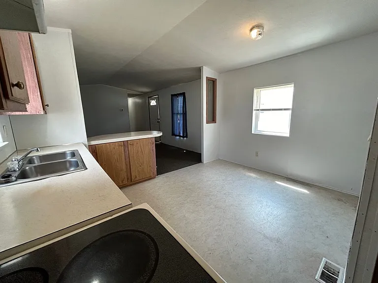 1315 S Federal Blvd #3 — Photo 16