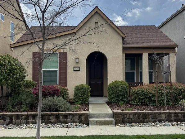 3208 Ardley Dr, Roseville, CA 95747