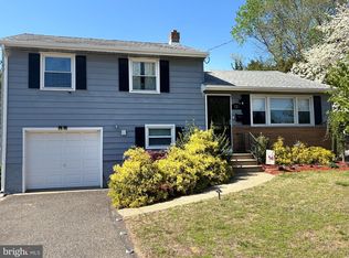 523 Greenwood Ave, Riverside, NJ 08075