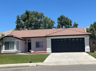 9004 Pine Ridge Way, Bakersfield, CA 93312