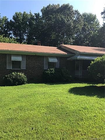 1st image of 226 Branchwood Cir