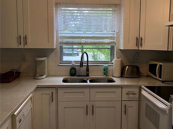 2nd image of 1225 NW 21st St #18-1801