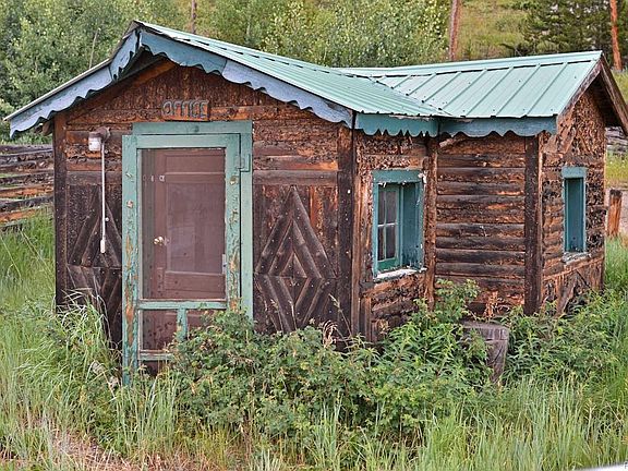 3rd image of 225 County Road 4612