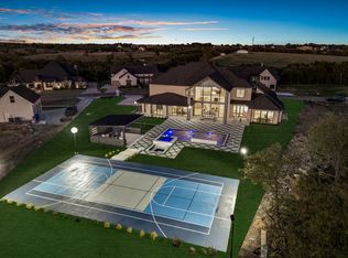 1972 Carter Ln, Gunter, TX 75058