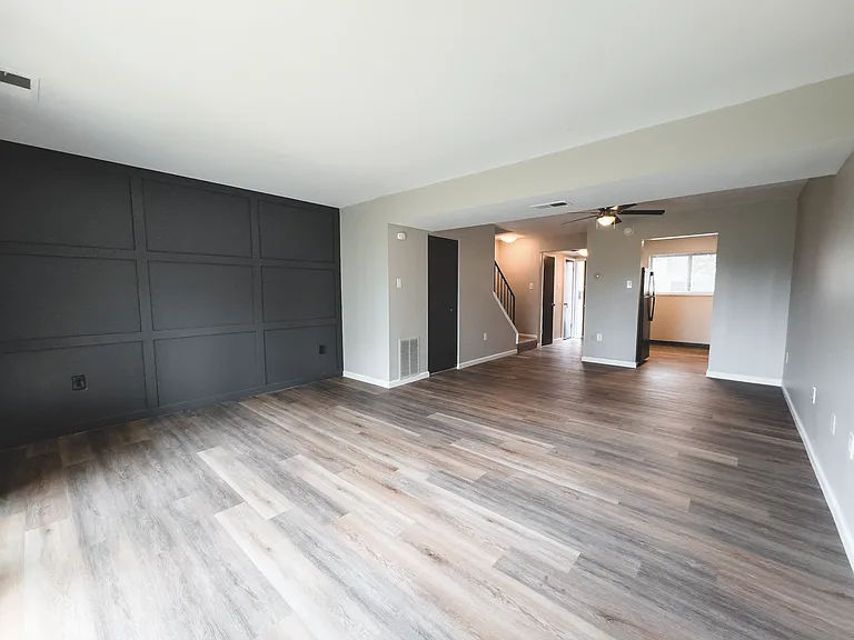 Riverwind at Chatham Park Drive — Photo 10