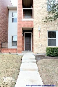1571 Fiji St, Dallas, TX, 75203