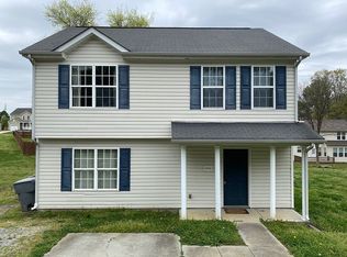 3906 Harris Houston Rd, Charlotte, NC 28262