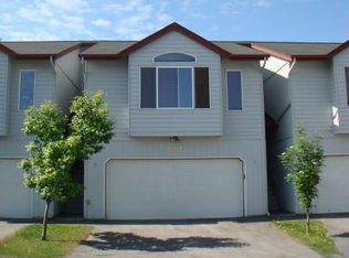 10286 Jamestown Dr UNIT B, Anchorage, AK 99507