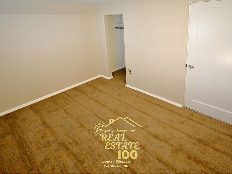 2065 NW 34th St #1 — Photo 10