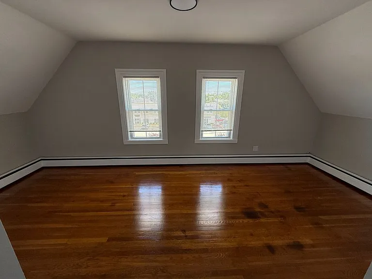 684 Park Ave #3 — Photo 4
