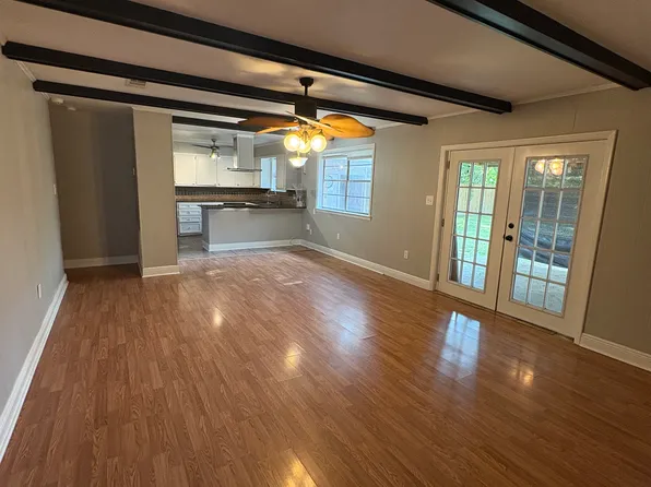 1665 N Little John Dr, Baton Rouge, LA 70815