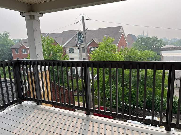 319 N Beatty St #5 — Photo 3