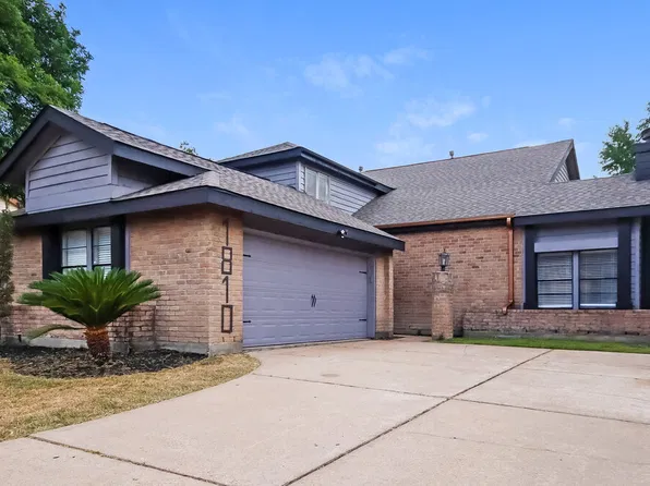 1810 Foxlake Dr, Houston, TX 77084