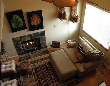 Living room with fireplace, great for relaxing