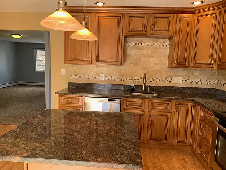 20 Oak St #5A — Photo 30