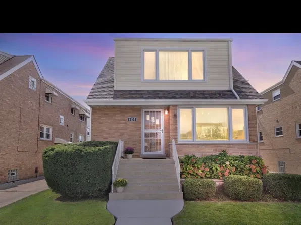 6133 W Leland Ave #2, Chicago, IL 60630