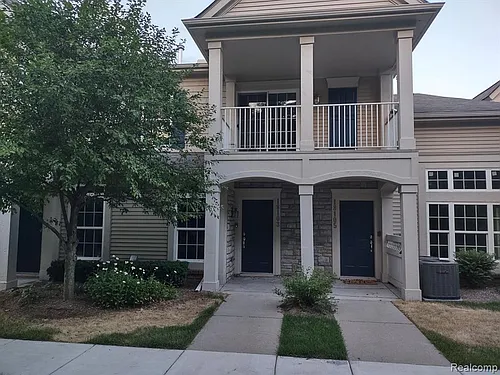 18103 Addington Dr Photo 1